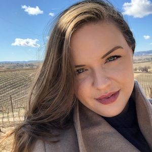 Meet your Posher, Natalie